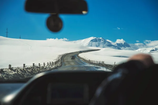 Mountain road in Georgia — Stock Photo, Image