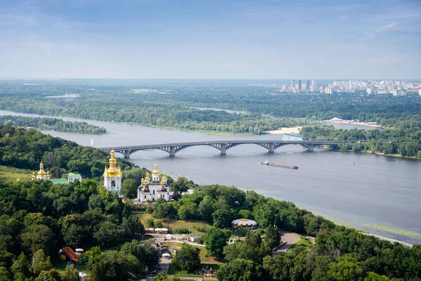 Metrobrücke über den Dnjepr — Stockfoto