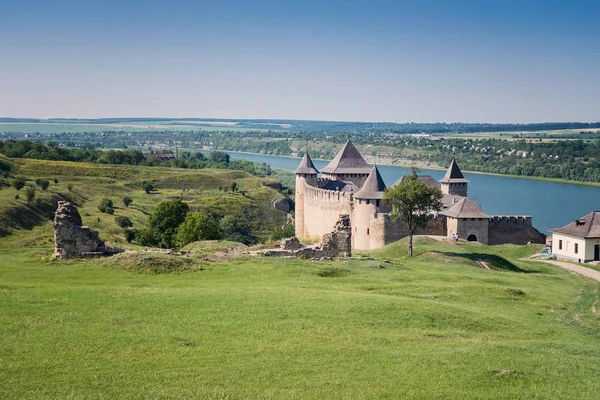 Eine alte steinerne khotyn-Festung — Stockfoto