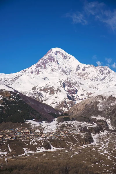 El monte Kazbek — Foto de Stock