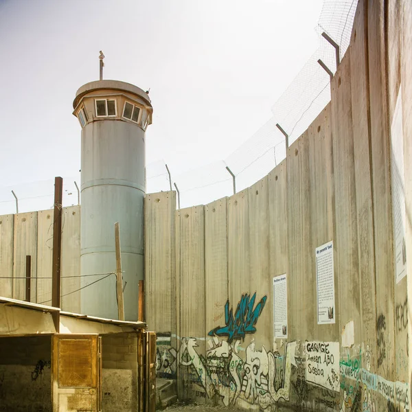 The Israeli West Bank barrier  is a separation barrier — Stock Photo, Image