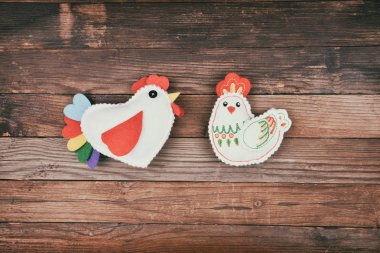 Anne baba ve bebek tavuk