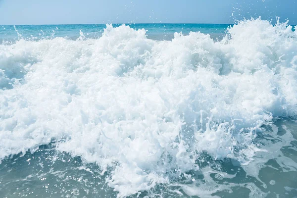 Onda dell'acqua dell'oceano . — Foto Stock