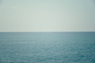 gökyüzü ve okyanus