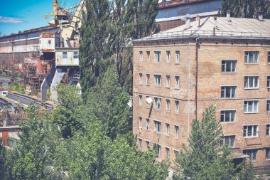 Eski Endüstri Binası