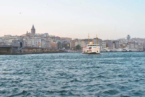 Beautiful view of Istanbul, city landscape. — Stock Photo, Image