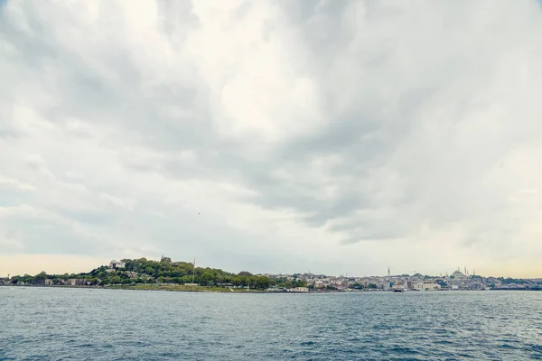 Vista da mesquita em Istambul — Fotografia de Stock