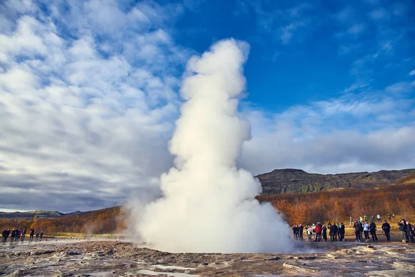 Gejsrar på Island under hösten — Stockfoto