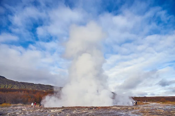 Geysers in Iceland in autumn — Stock Photo, Image