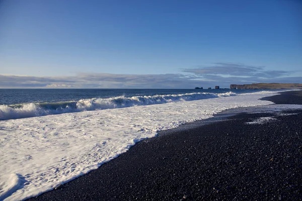 Побережье Атлантического океана в Исландии — стоковое фото