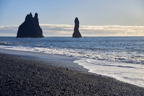 Pobřeží Atlantského oceánu v Islandu — Stock fotografie
