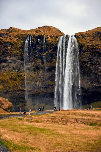 Krásný vodopád Seljalandsfoss — Stock fotografie