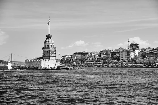 The Maiden's Tower — Stock Photo, Image