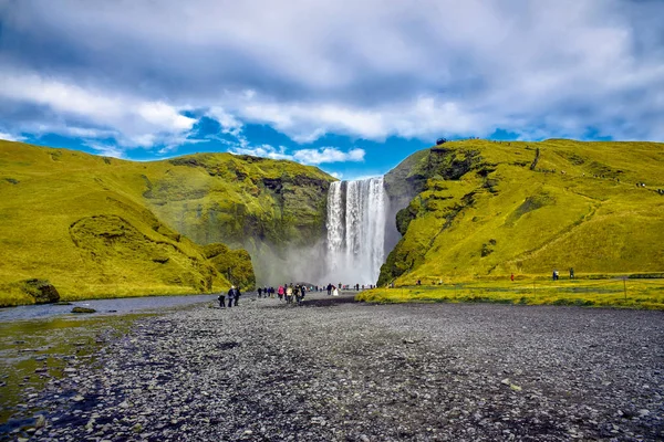 Nádherný vodopád Skogafoss — Stock fotografie