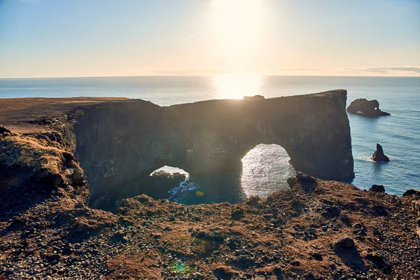 Obloukový kámen na Islandu — Stock fotografie