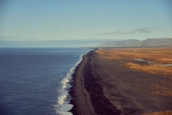 Costa dell'Oceano Atlantico in Islanda — Foto Stock