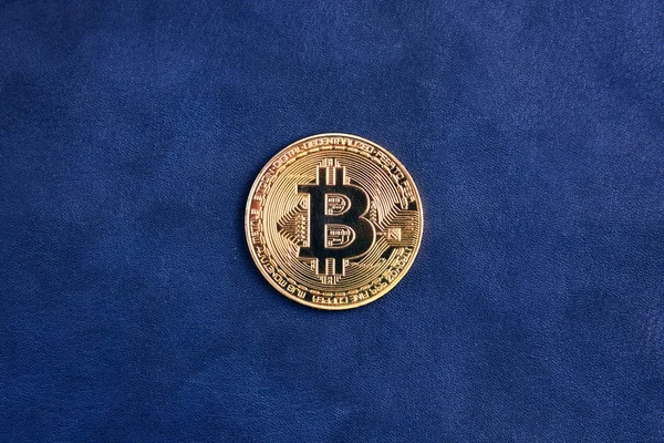 Moneda de oro bitcoin —  Fotos de Stock