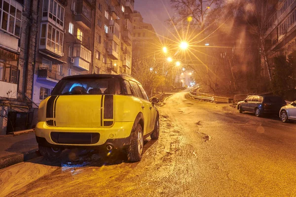 基辅的道路在晚上 — 图库照片