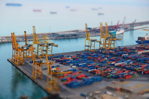 Shipping industry in the the Port of Barcelona. — Stock Photo, Image