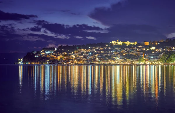 Ohrid, Makedonia om natten – stockfoto