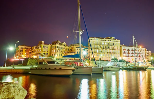 Korfu güzel eski binalar