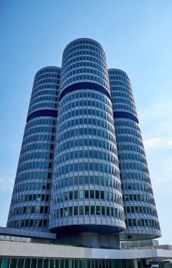 Bmw Müzesi, Bmw tarihinin bir otomobil müzesidir.