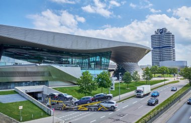 Bmw Müzesi, Bmw tarihinin bir otomobil müzesidir.