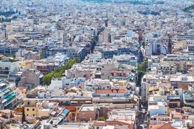 Dağdan Atina manzarası