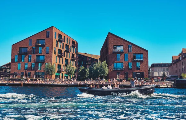 Vista de Christianshavn do canal. Copenhaga, Dinamarca — Fotografia de Stock