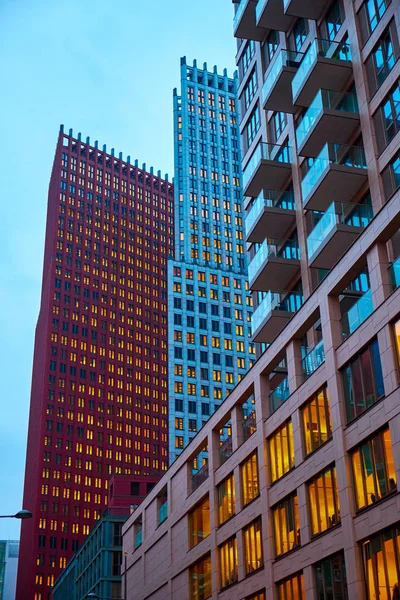 Moderne gebouwen in Den Haag — Stockfoto