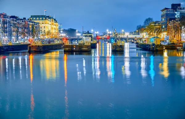 Amsterdam nocą — Zdjęcie stockowe