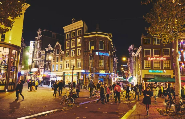 Amsterdam bei nacht, die niederländer. — Stockfoto