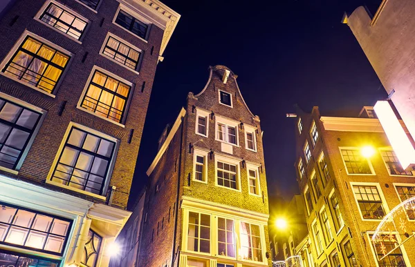 阿姆斯特丹的砖砌建筑 — 图库照片