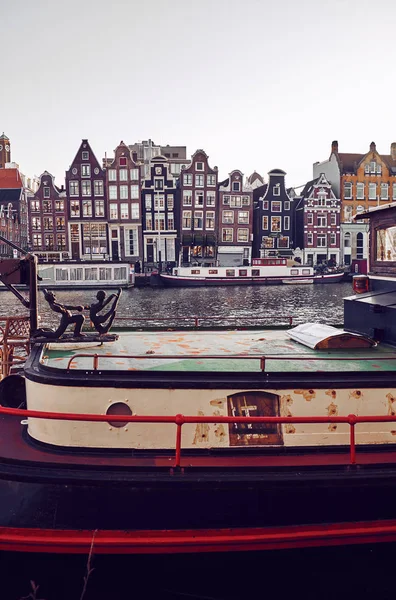 Вид каналів в Амстердамі. Нідерланди — стокове фото