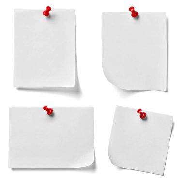 beyaz zemin üzerine kırmızı bir iğneye çeşitli not kağıdına topluluğu. her biri ayrı ayrı vurulur