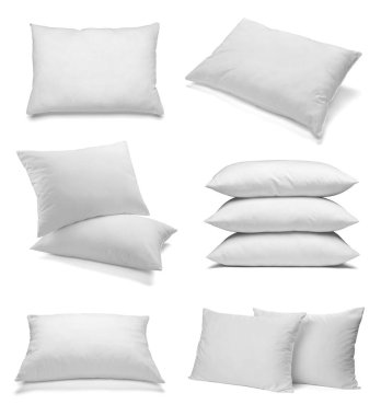 Beyaz arka plan üzerinde çeşitli beyaz yastıklar topluluğu. her biri ayrı ayrı vurulur