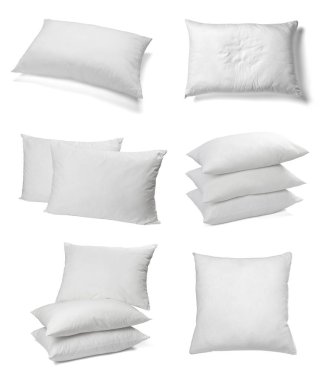 Beyaz arka plan üzerinde çeşitli beyaz yastıklar topluluğu. her biri ayrı ayrı vurulur