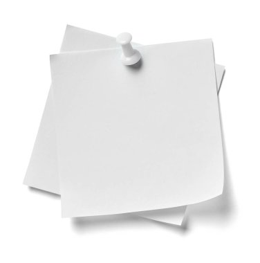 Beyaz arkaplanda kırmızı düğmeli bir not kağıdını kapat