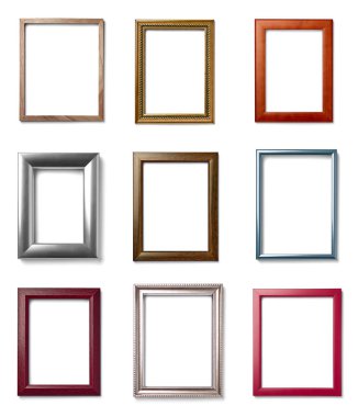 Beyaz arkaplanda çeşitli eski ahşap çerçeve koleksiyonu