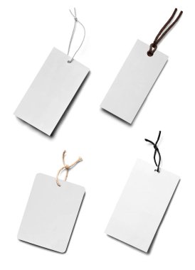 Beyaz arkaplandaki çeşitli fiyat etiketleri koleksiyonu. Her biri ayrı ayrı çekiliyor.