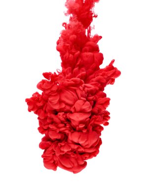 Suyun içine dökülen kırmızı renk boya