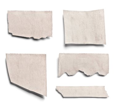 Beyaz arka planda çeşitli haber kağıtlarının toplanması. Her biri ayrı ayrı çekiliyor.