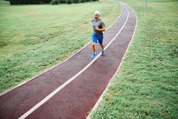 Portrait Senior Man Exercising Running Outdoors — Stock Photo, Image