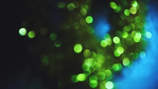 Розмитий спосіб життя зелено-блакитний боке на фоні сонячного світла зберігач шпалер текстури шпалер. світлозахисний екран для вашого веб-сайту Новий рік — стокове відео