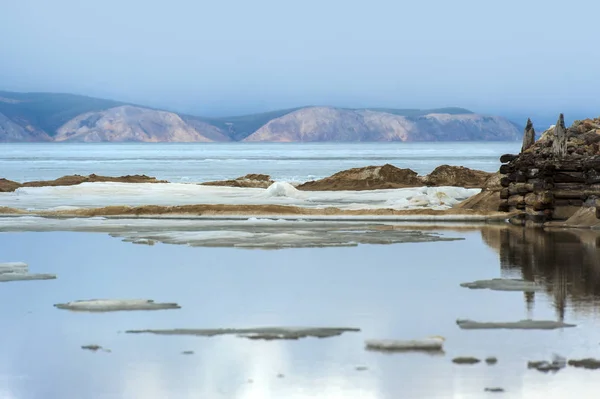 Lago Baikal Deriva Gelo Maio Ilha Olkhon Movimento Gelo Branco — Fotografia de Stock