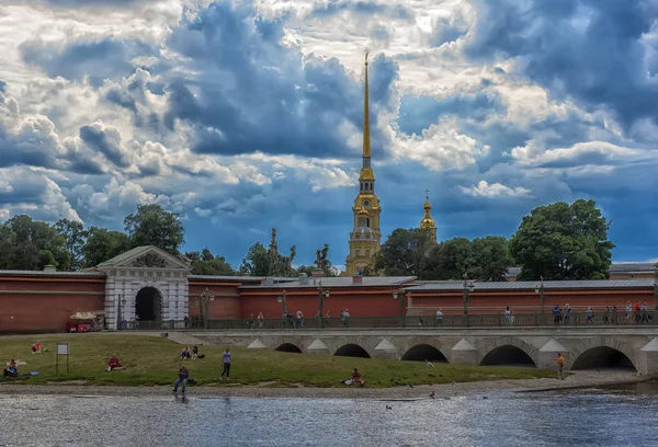 Saint Petersburg Russia 2018 Ponte Ioannovsky Verso Fortezza Pietro Paolo — Foto Stock