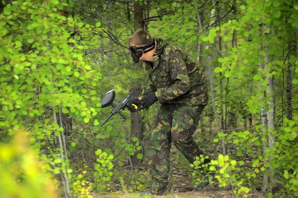 Petersburg Ryssland 2014 Utomhus Paintball Turnering Slutet Sommaren Naturen Människor — Stockfoto