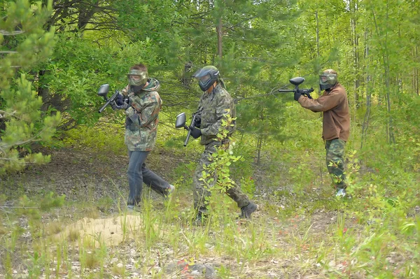 Petersburg Rusya 2014 Açık Hava Paintball Turnuvası Doğada Kamuflaj Paintball — Stok fotoğraf