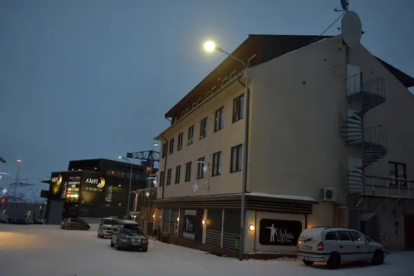 Noruega Kirkenes 2017 Calles Ciudad Invierno Noche Polar — Foto de Stock