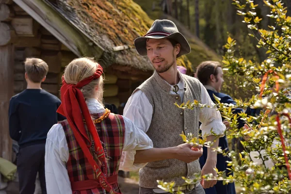 Lettland Riga 2016 Lettische Kulturtradition Mittsommer Lettland Volkstanzgruppe Lettischer Tracht — Stockfoto